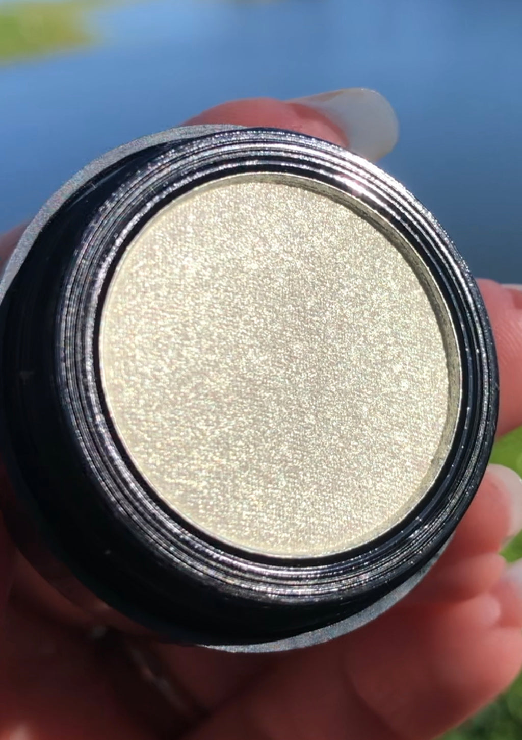 Golden Moon Dust Eyeshadow